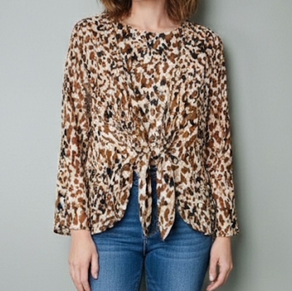 G by Giuliana Neutral Leopard Print Knot Tie Front Top, Size 1X